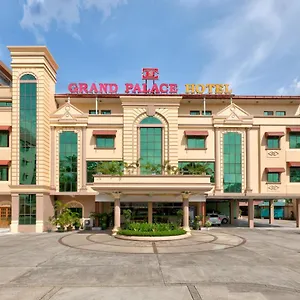 3* Отель Grand Palace